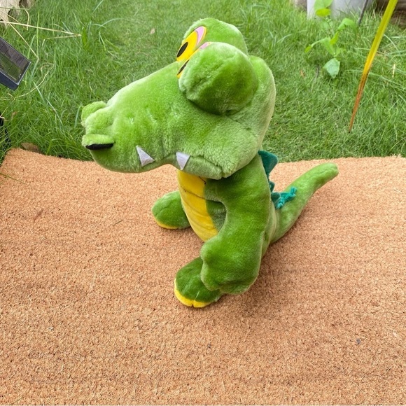 Lyle Lyle Crocodile by King Plush alligator - Picture 5 of 5